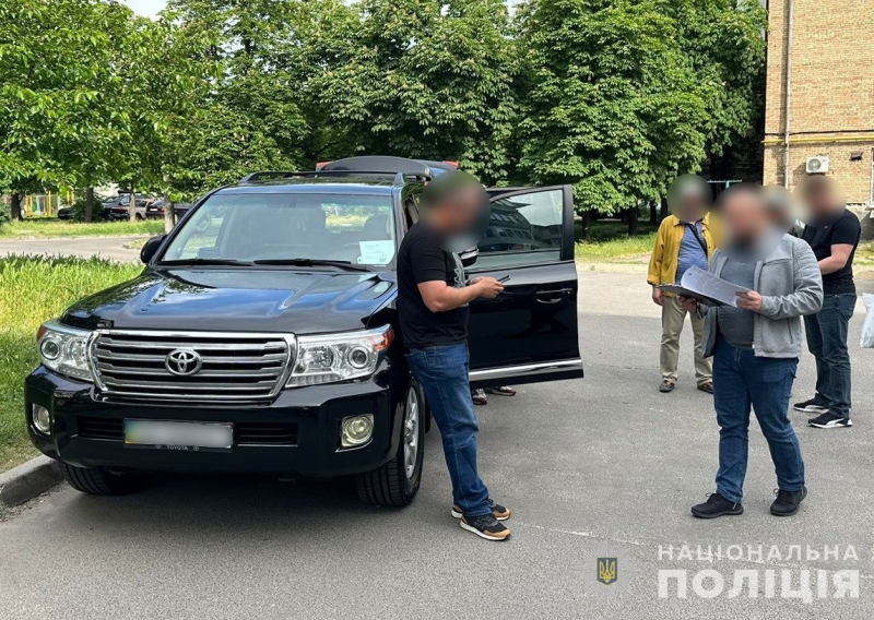 У Києві затримано «кримінальних авторитетів», які контролювали вивезення чоловіків за кордон