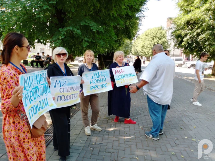 Історії мужності: у Луцьку відбулася акція, присвячена вимушеним переселенцям