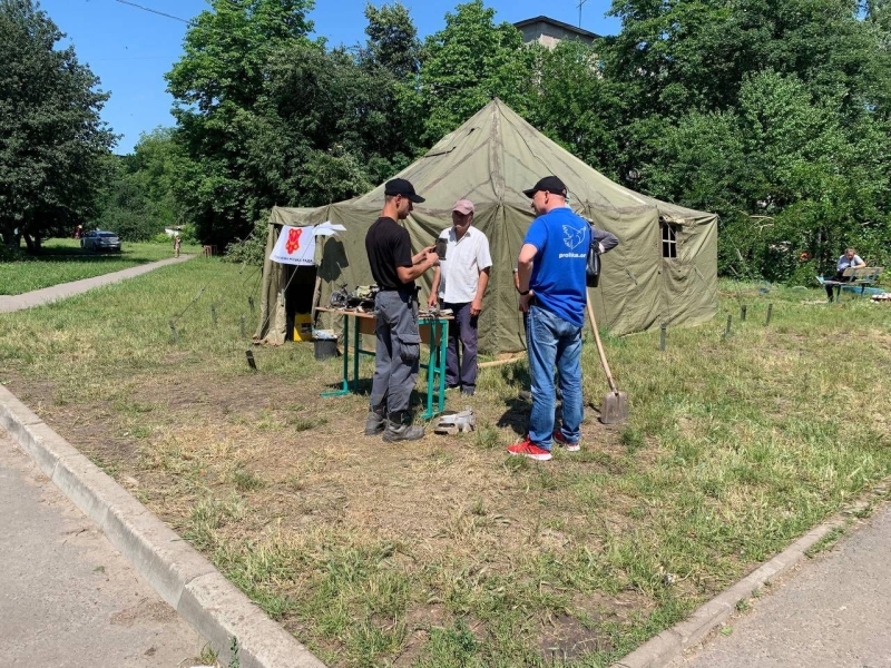 Унаслідок ракетного удару у Полтаві пошкоджено 19 будівель: сьогодні там увімкнуть воду, газ та світло